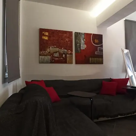 Apartamento House On The