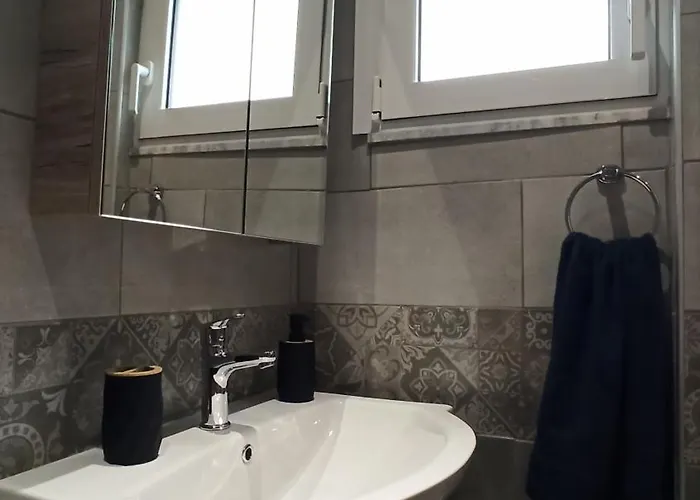 House On The * Patras